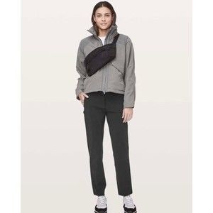 Lululemon women’s On The Move casual work Pants size 8